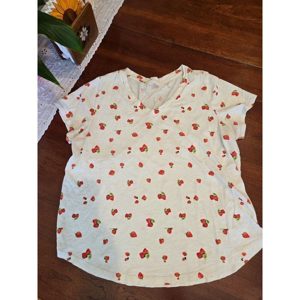 Old Navy Women's L White Fruit Print V-Neck Short Sleeve T-Shirt